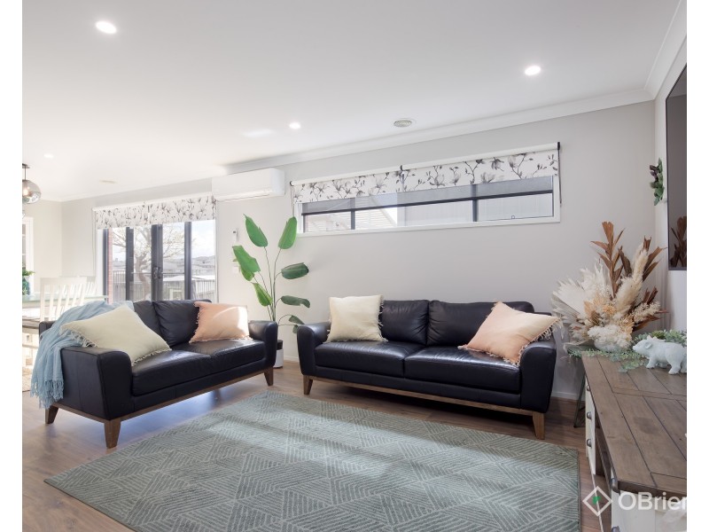 10 Mountain Ash Street, Warragul VIC 3820