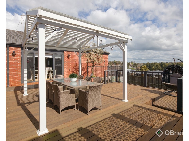 10 Mountain Ash Street, Warragul VIC 3820