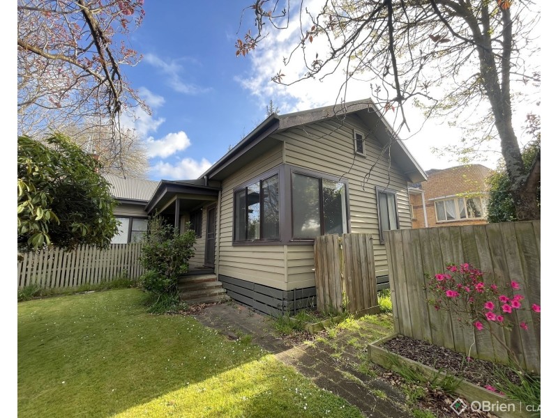1/102 Albert Street, Warragul VIC 3820
