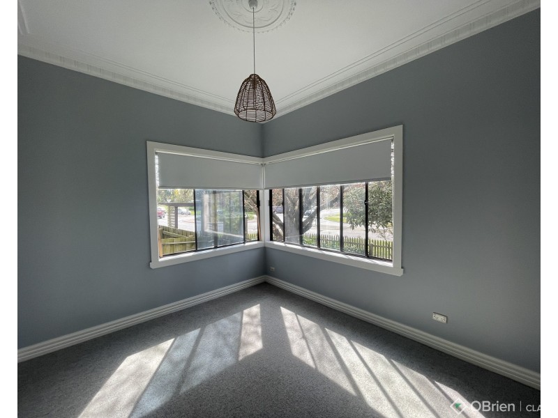 1/102 Albert Street, Warragul VIC 3820