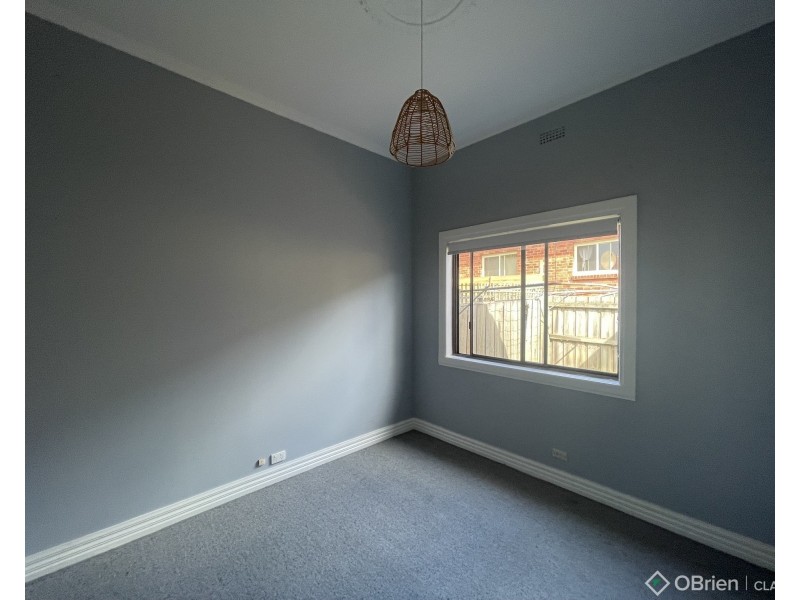 1/102 Albert Street, Warragul VIC 3820