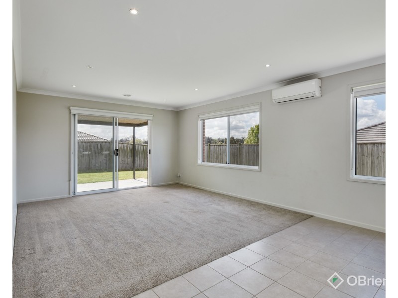 5 Cumberland Avenue, Warragul VIC 3820