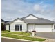 26 Silvertown Road, Drouin VIC 3818