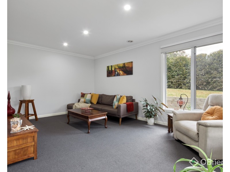 26 Silvertown Road, Drouin VIC 3818