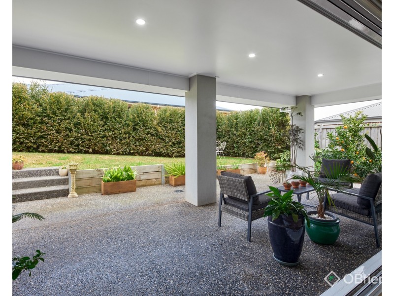 26 Silvertown Road, Drouin VIC 3818