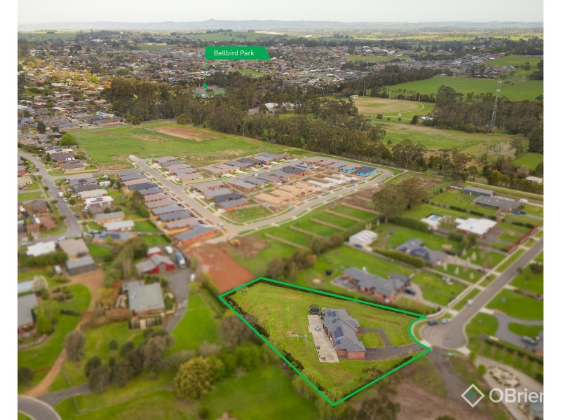 14 Grace Court, Drouin VIC 3818