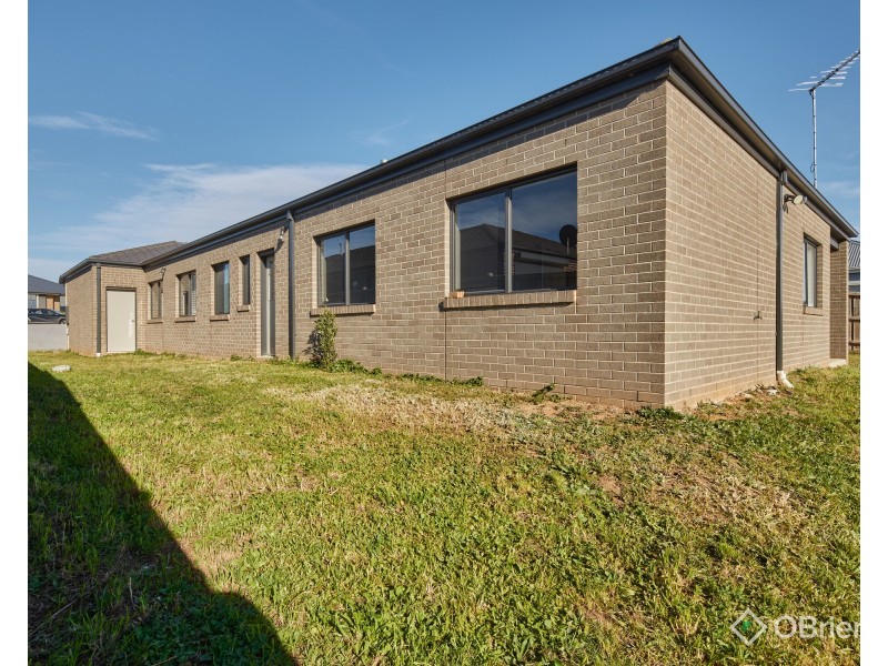 5 Davallia Crescent, Drouin VIC 3818