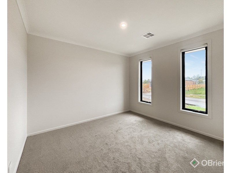 8 Trailwater Court, Warragul VIC 3820