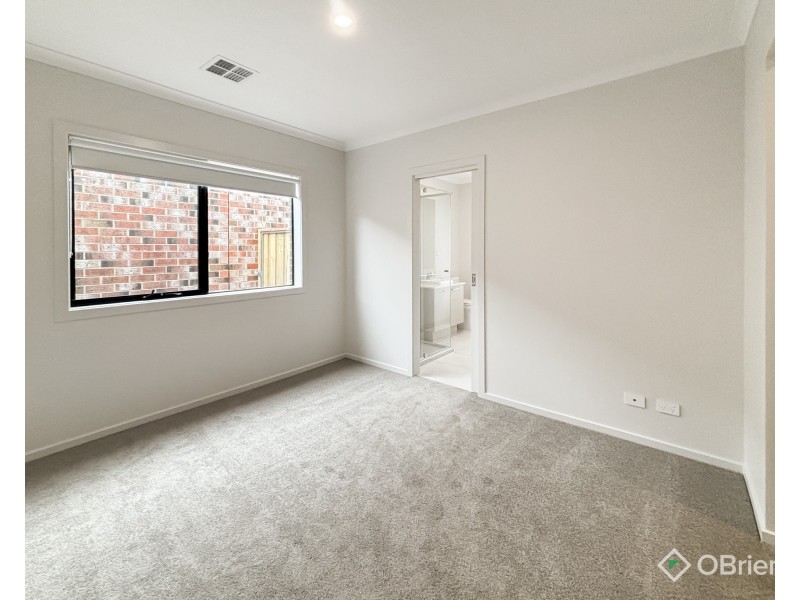 8 Trailwater Court, Warragul VIC 3820