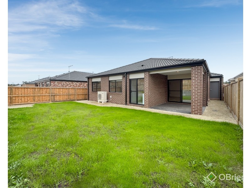 8 Trailwater Court, Warragul VIC 3820