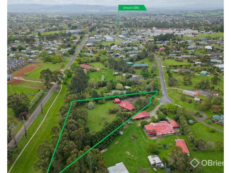 5 Hunter Close, Drouin VIC 3818