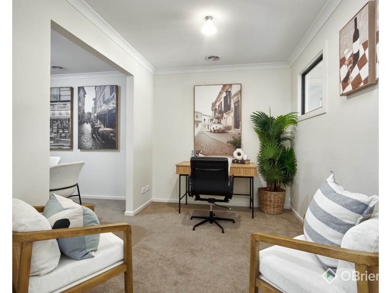 4 Waterford Court, Drouin VIC 3818