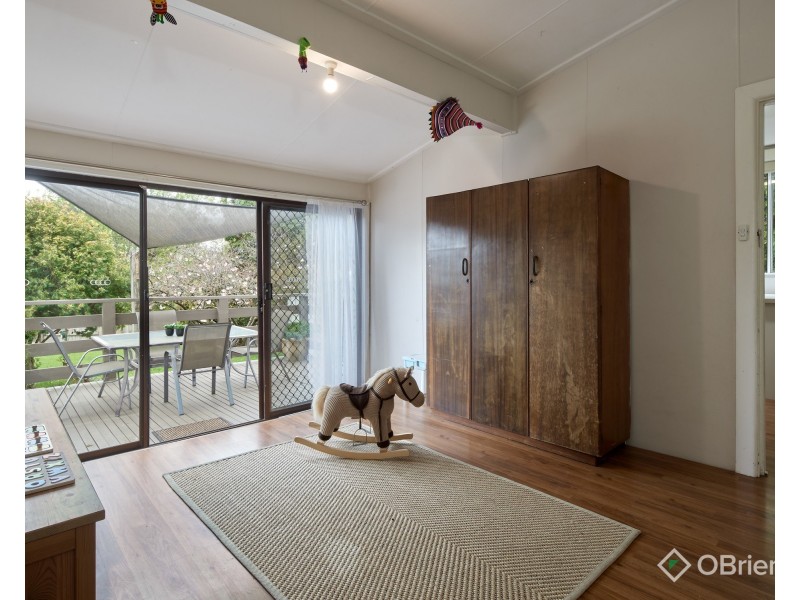 219 Princes Way, Drouin VIC 3818