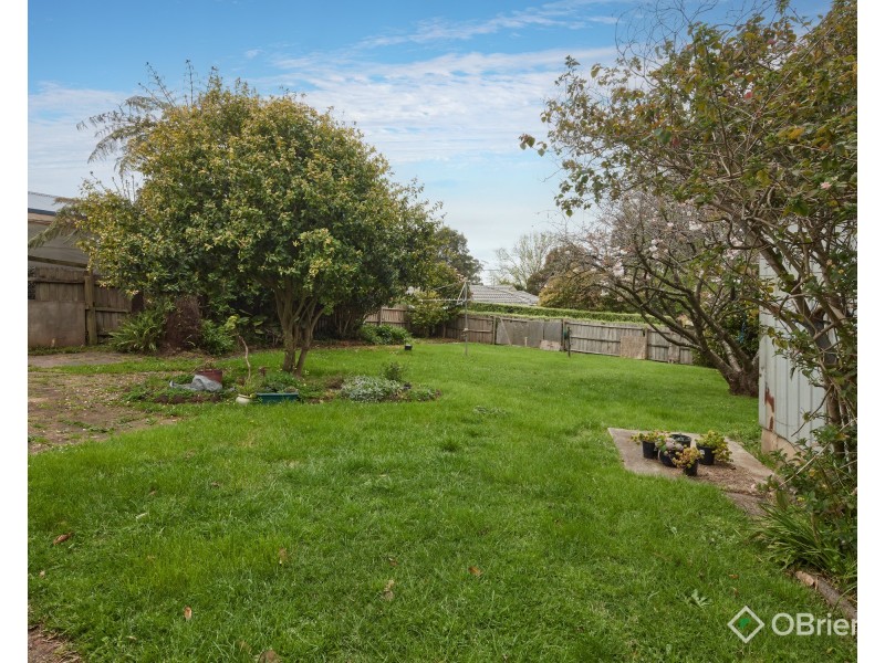 219 Princes Way, Drouin VIC 3818