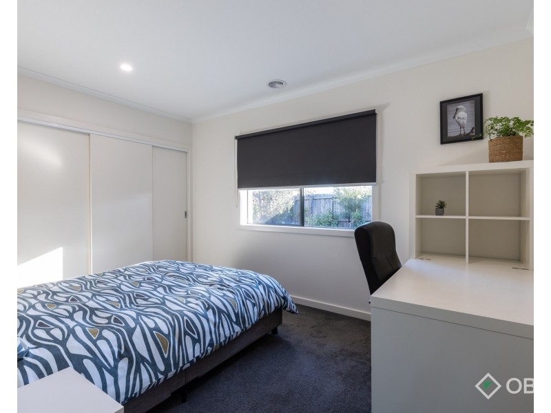 2 Saxon Road, Drouin VIC 3818