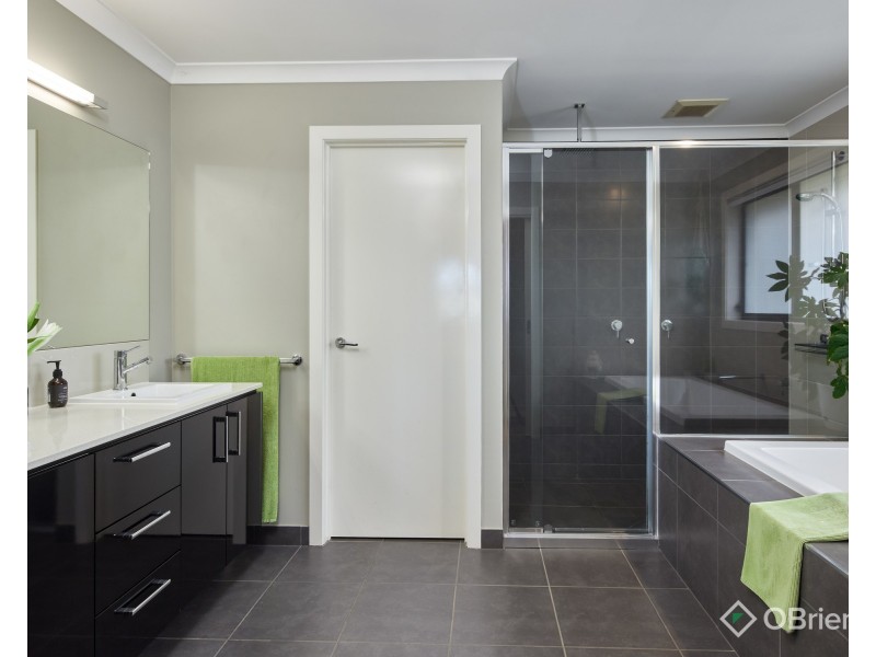 20 Willow Crescent, Warragul VIC 3820