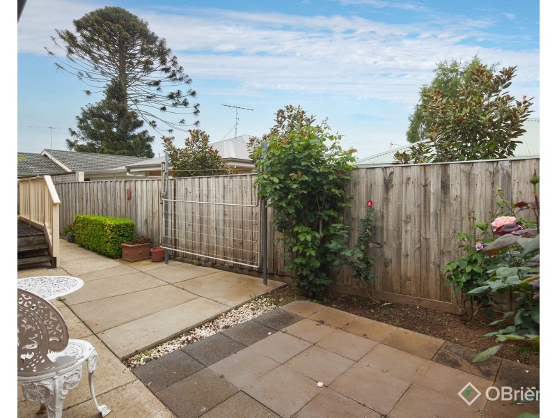 7 Rees Close, Drouin VIC 3818