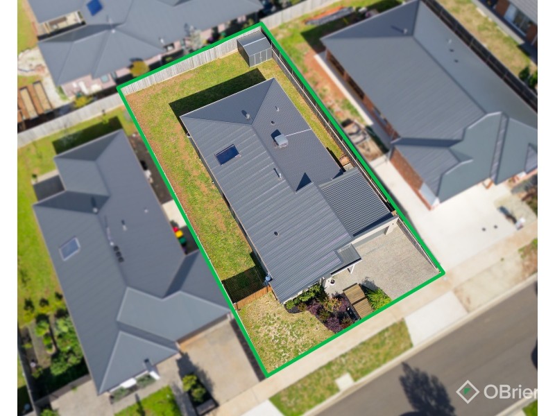 32 Kurrajong Road, Warragul VIC 3820