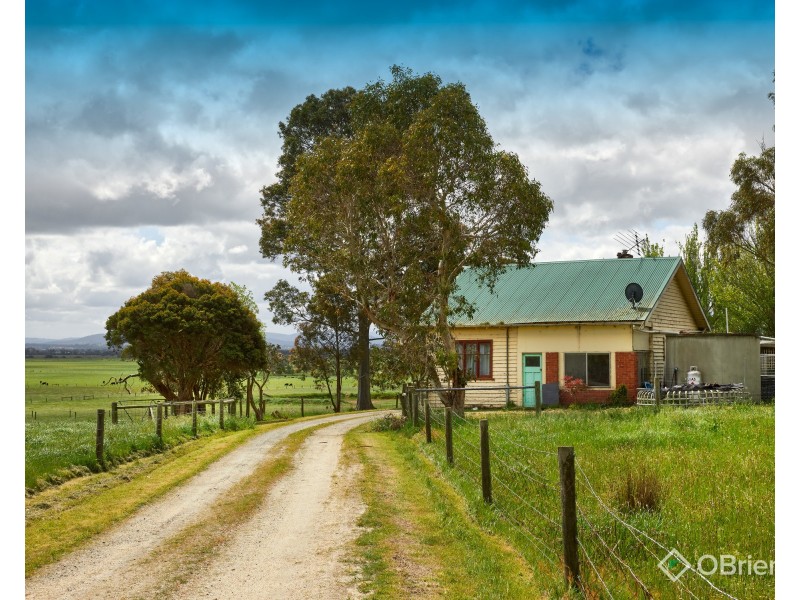275 Coster Road, Modella VIC 3816