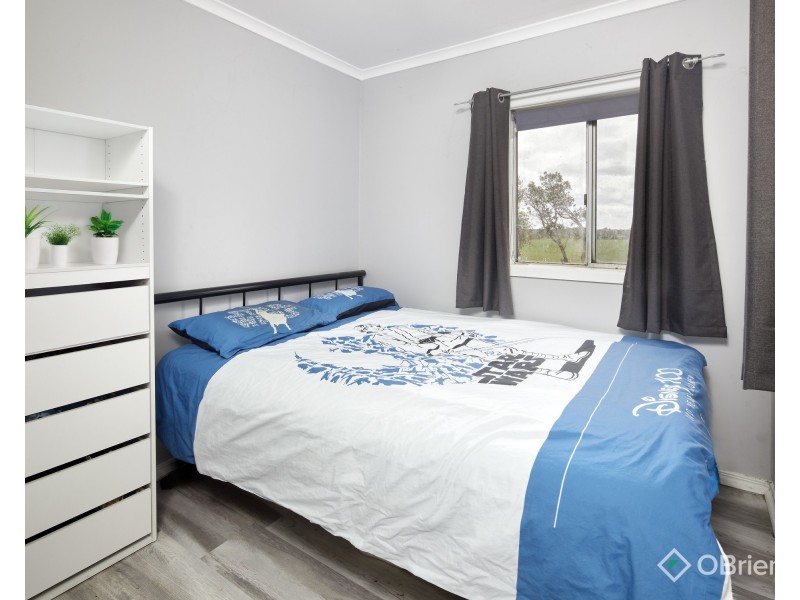 275 Coster Road, Modella VIC 3816