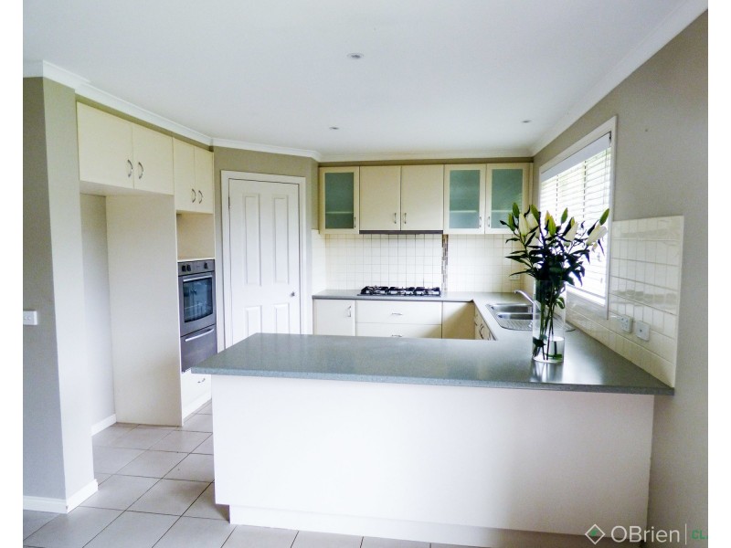 48 Dawson Drive, Warragul VIC 3820