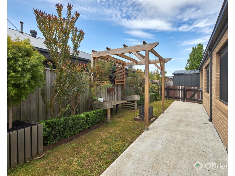 12 Coventry Drive, Warragul VIC 3820