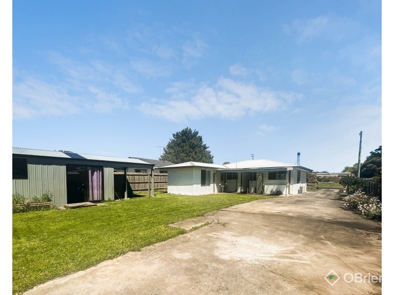 32 Chapmans Road, Trafalgar VIC 3824