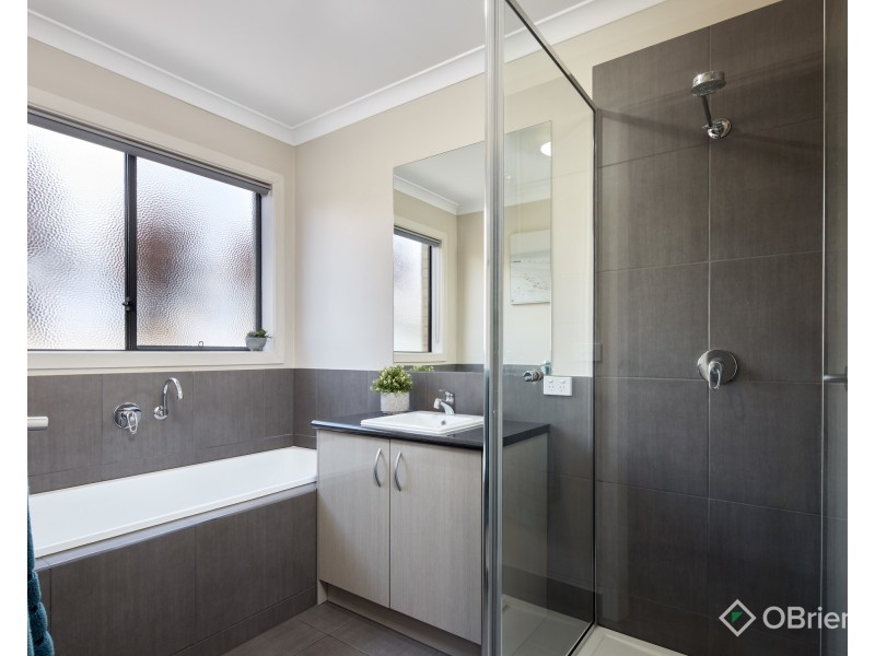 22 Ajax Street, Drouin VIC 3818