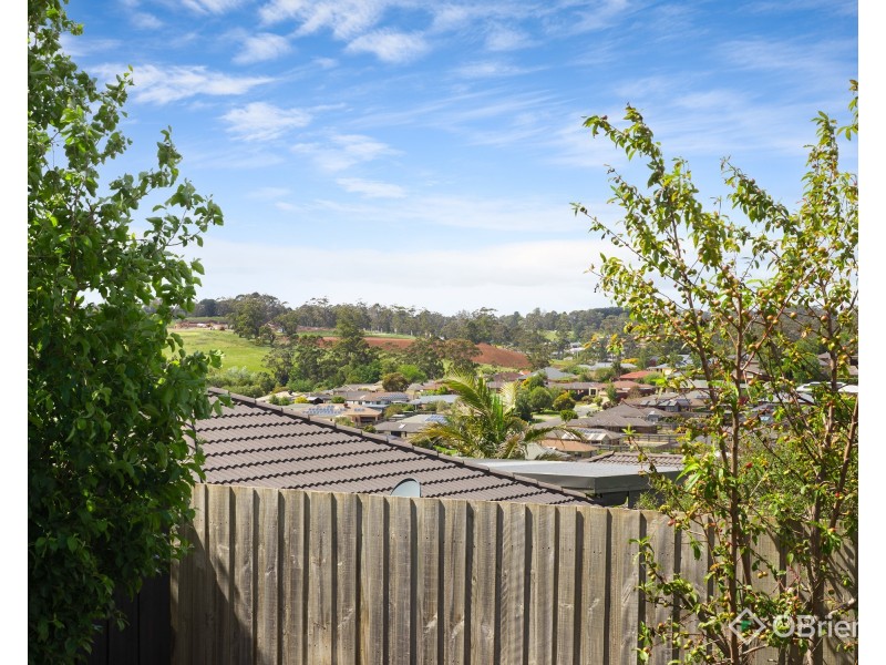 22 Ajax Street, Drouin VIC 3818