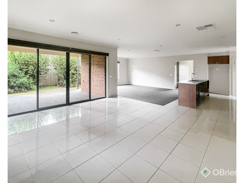 19 Sunridge Avenue, Warragul VIC 3820