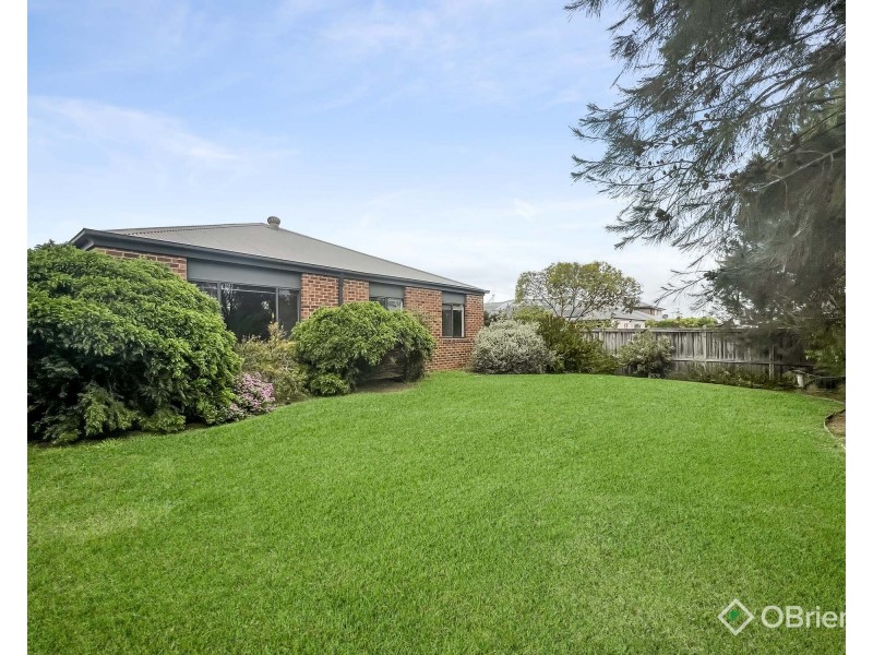 19 Sunridge Avenue, Warragul VIC 3820