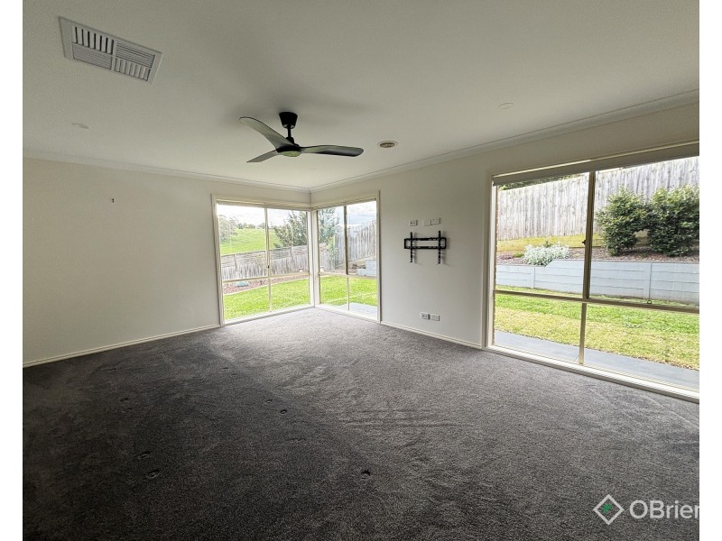 112 Stoddarts Road, Warragul VIC 3820