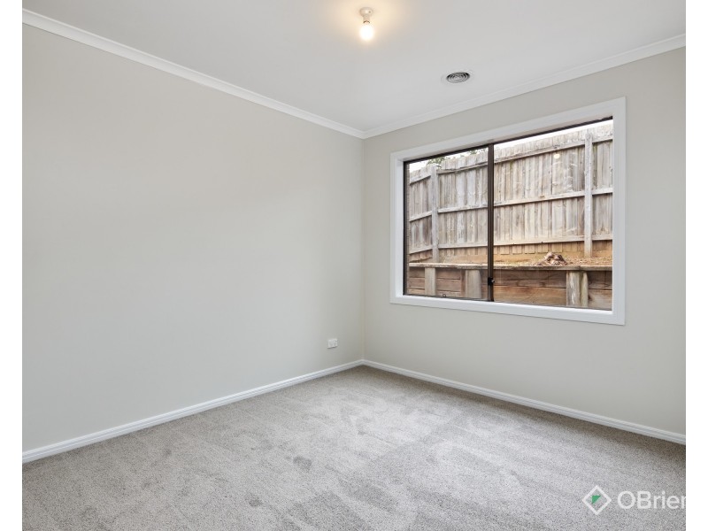 5 Harmon Drive, Drouin VIC 3818