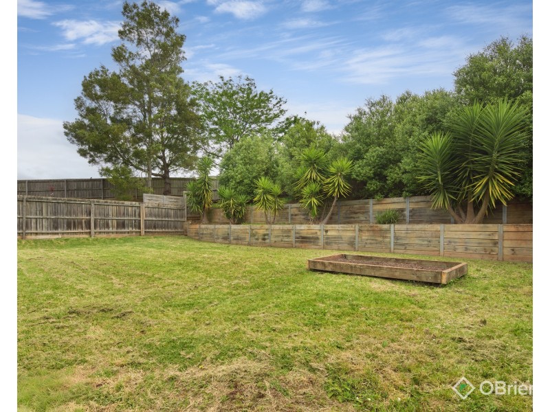 5 Harmon Drive, Drouin VIC 3818