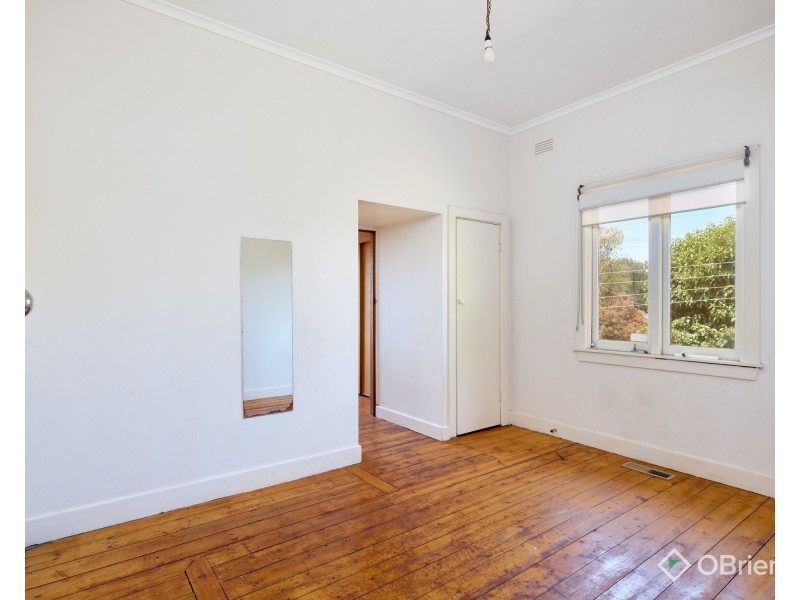 27 Korumburra-Warragul Road, Warragul VIC 3820