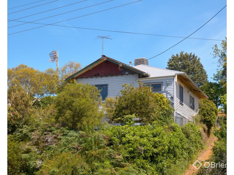 27 Korumburra-Warragul Road, Warragul VIC 3820