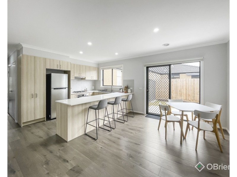 1/16 McKindlay Street, Drouin VIC 3818