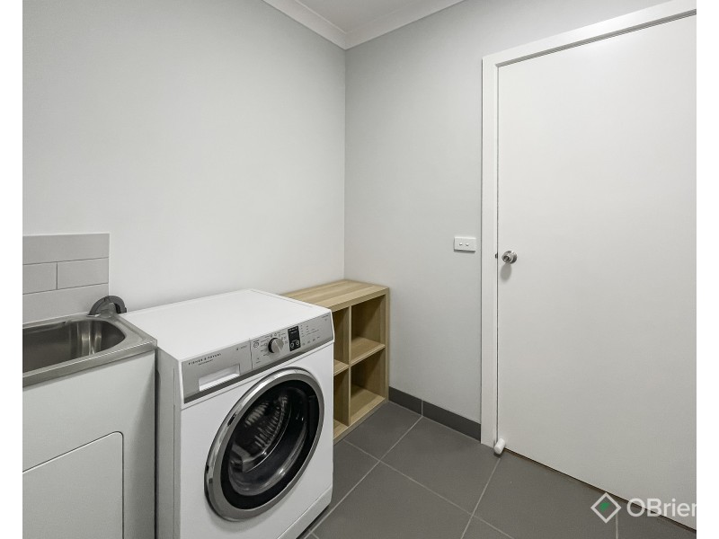 1/16 McKindlay Street, Drouin VIC 3818