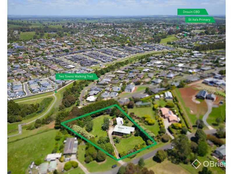 11 Greenland Drive, Drouin VIC 3818