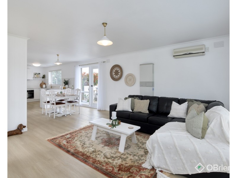 2/125 Brandy Creek Road, Warragul VIC 3820