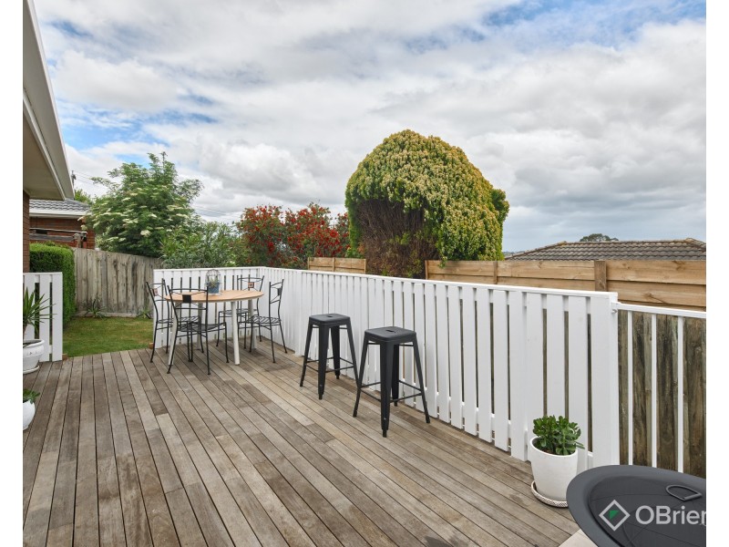 2/125 Brandy Creek Road, Warragul VIC 3820