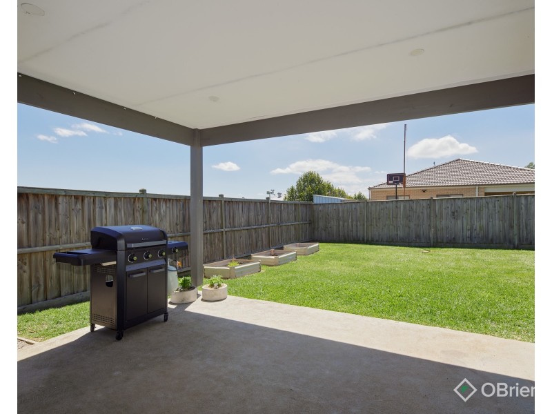 10 Buckland Drive, Warragul VIC 3820