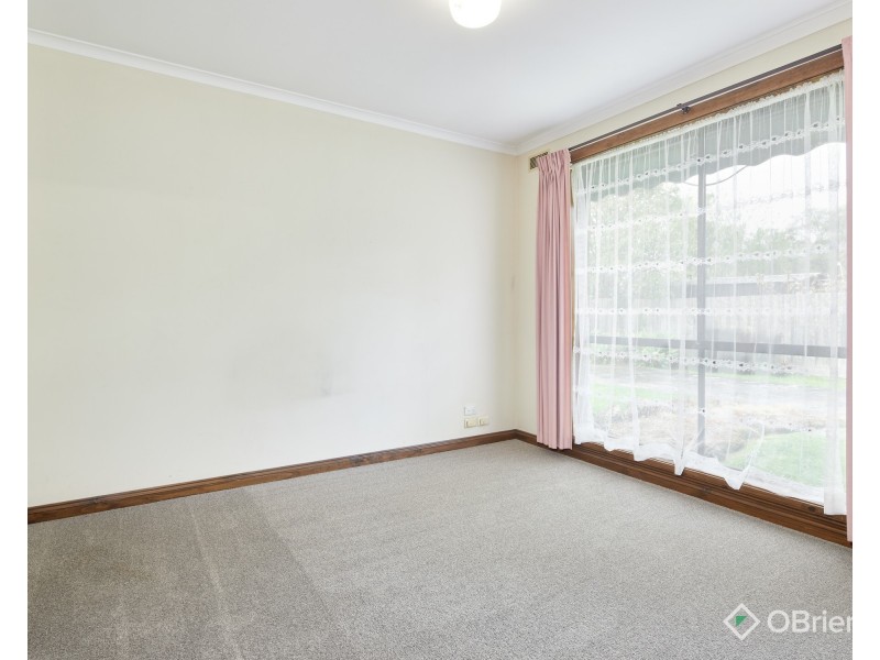 2/11 Mackey Street, Longwarry VIC 3816