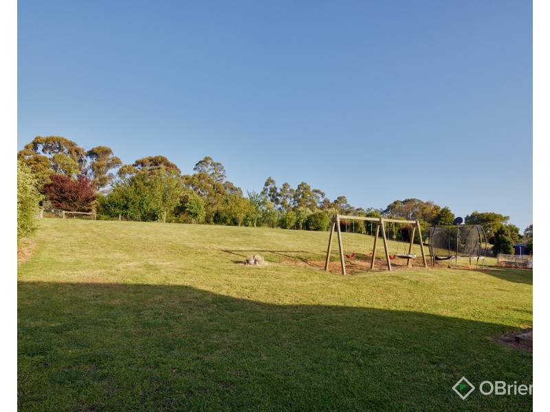 4 Billabong Close, Drouin VIC 3818