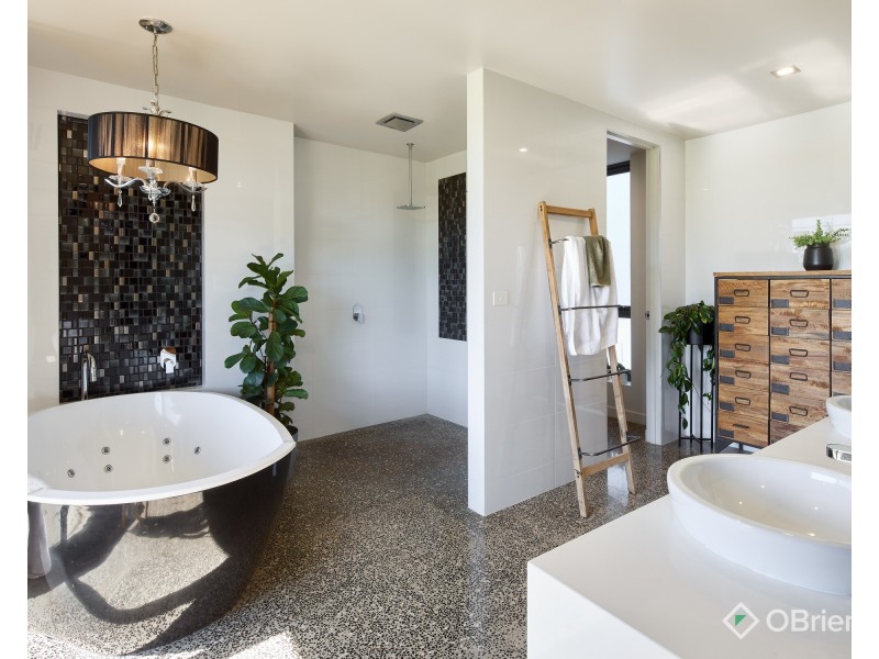 340 Warragul-Lardner Road, Warragul VIC 3820