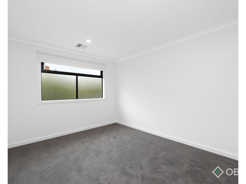 15B White Road, Wantirna South VIC 3152