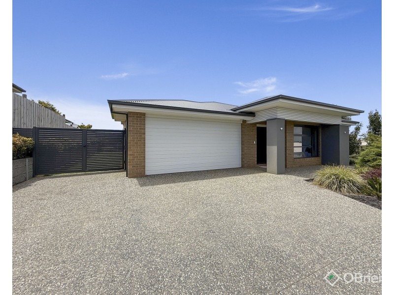 9 Thatch Court, Warragul VIC 3820