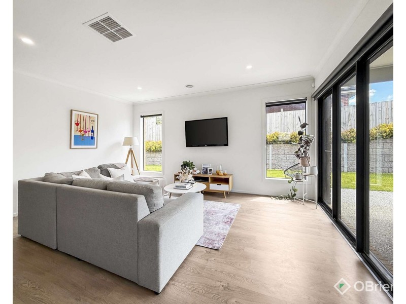 9 Thatch Court, Warragul VIC 3820