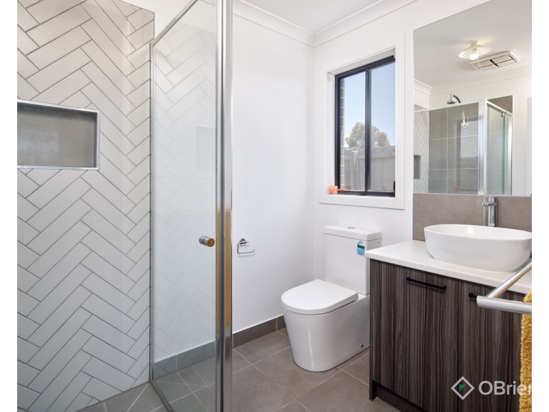9 Western Barred Place, Longwarry VIC 3816