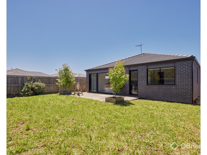 9 Western Barred Place, Longwarry VIC 3816